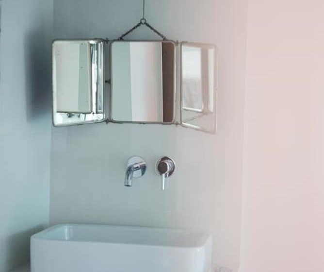 ベッドアンドブレックファースト La Chambre 21