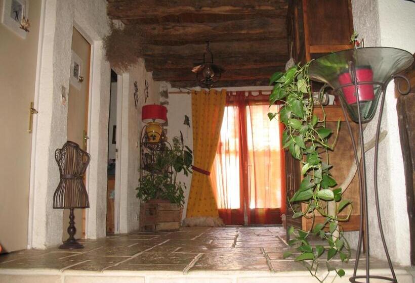 צימר La Croix De Camargue