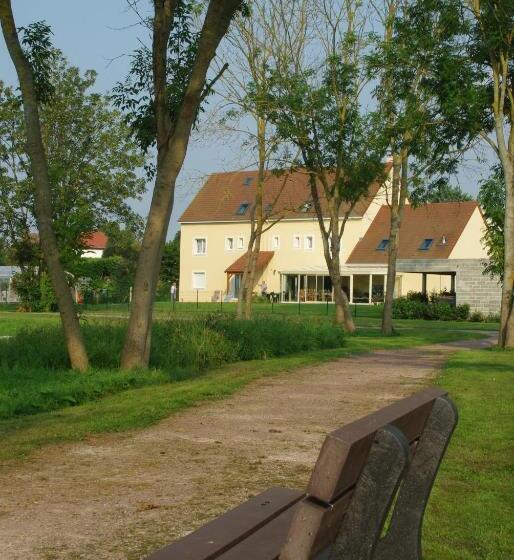 住宿加早餐  La Grimodière