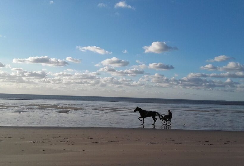 مبيت وإفطار La Maison D'isaphil