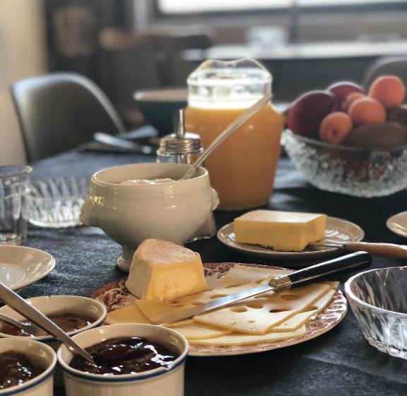 ベッドアンドブレックファースト La Villa