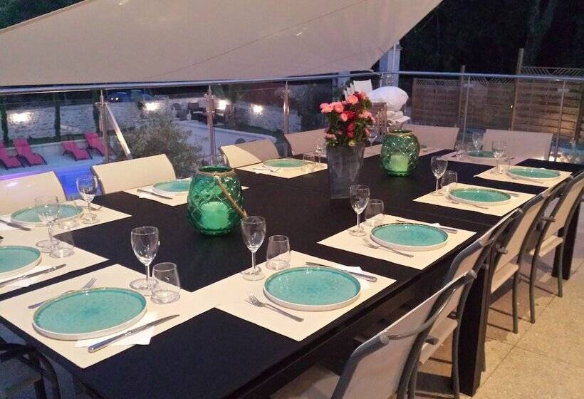 ベッドアンドブレックファースト Le Clos Des Troubadours