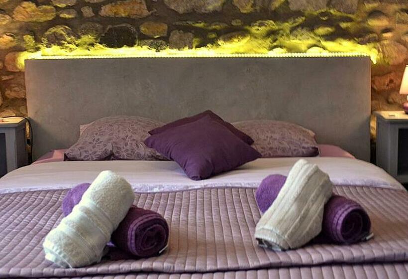 住宿加早餐  Le Mas De La Colombe