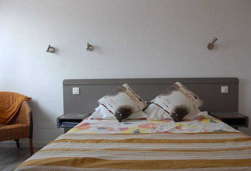 민박 Le Pont De La Loire