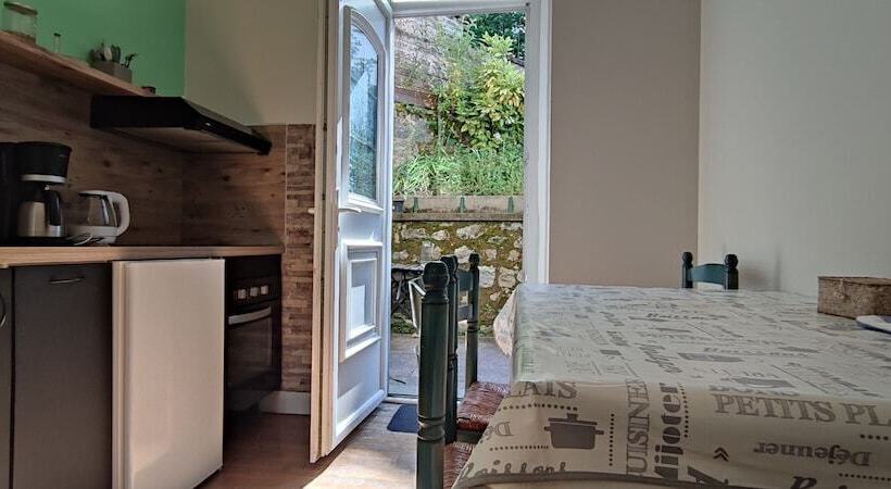 Bed and Breakfast Le Sas De Fanny