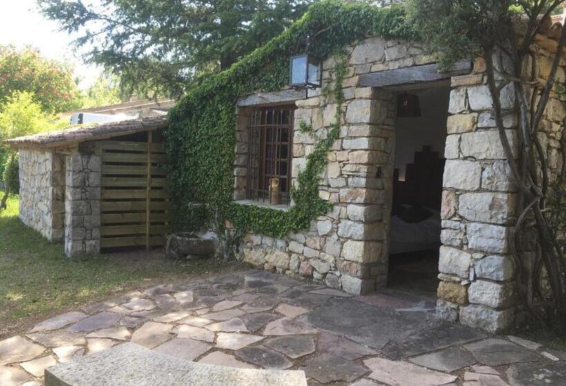 مبيت وإفطار Les Chambres Du Restaurant Le Castellaras   Teritoria