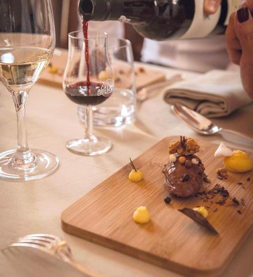 住宿加早餐  Les Chambres Du Restaurant Le Castellaras   Teritoria
