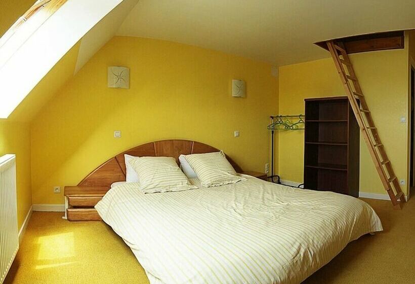 مبيت وإفطار Les Chambres Du Sillon