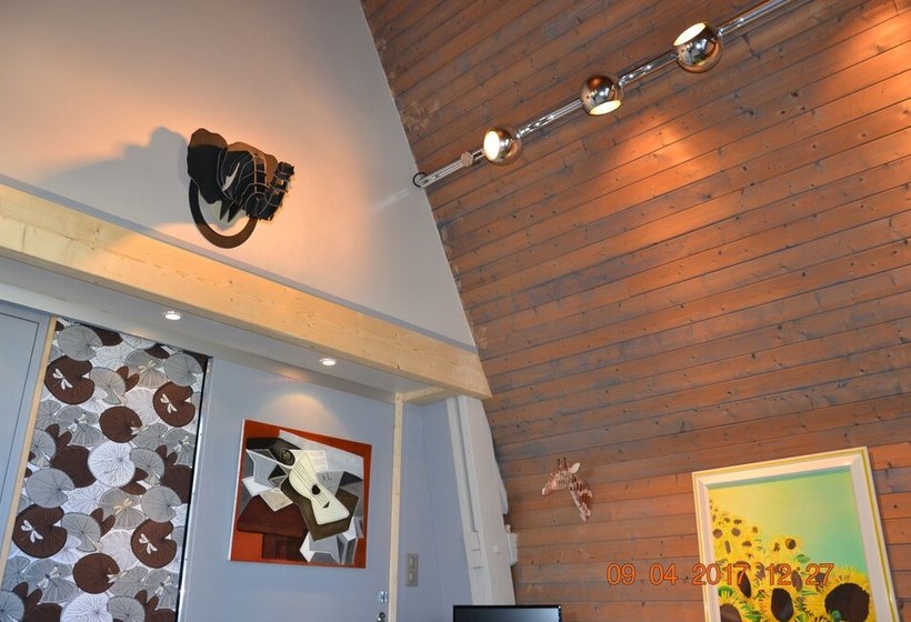 مبيت وإفطار Les Dameraudes