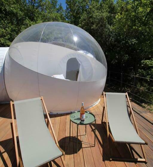 مبيت وإفطار Les Esplanes