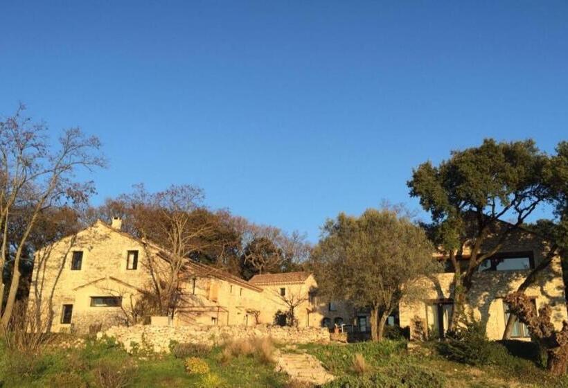 مبيت وإفطار Les Esplanes