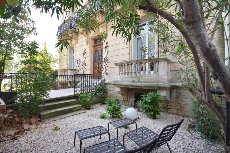 تختخواب و صبحانه Maison Douce Arles