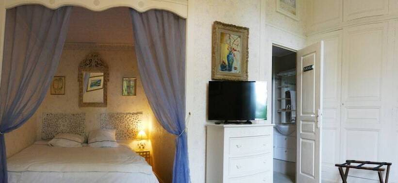 צימר Manoir De Tireveste