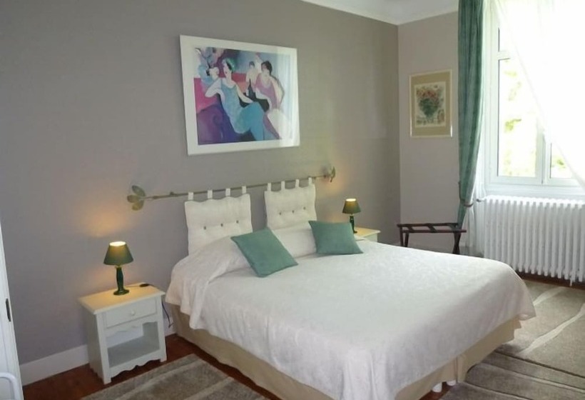 צימר Manoir De Tireveste