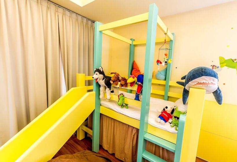 تختخواب و صبحانه Beachcastle & Sea View Villa