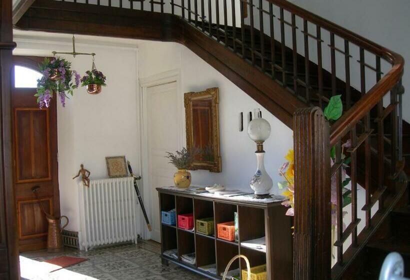 Bed and Breakfast Sous La Glycine