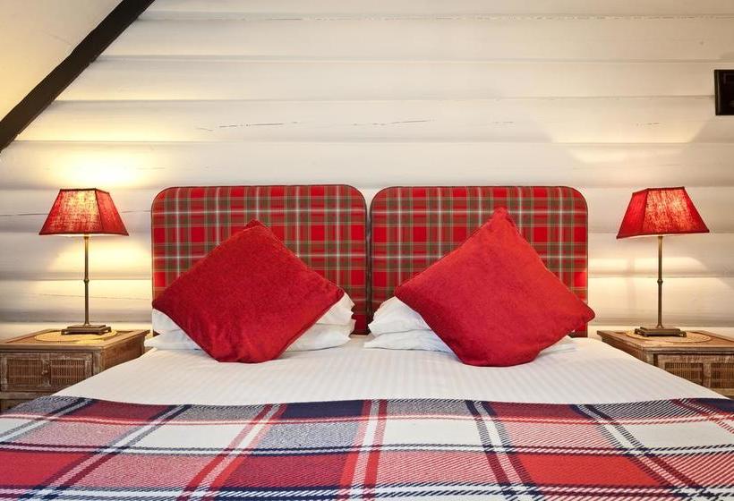 مبيت وإفطار The Log House