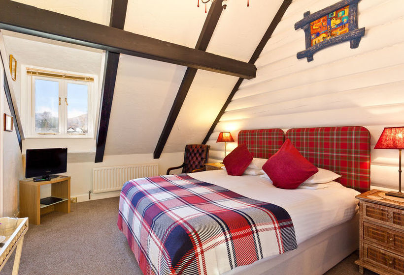 مبيت وإفطار The Log House