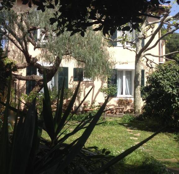 تختخواب و صبحانه Villa Prétorina