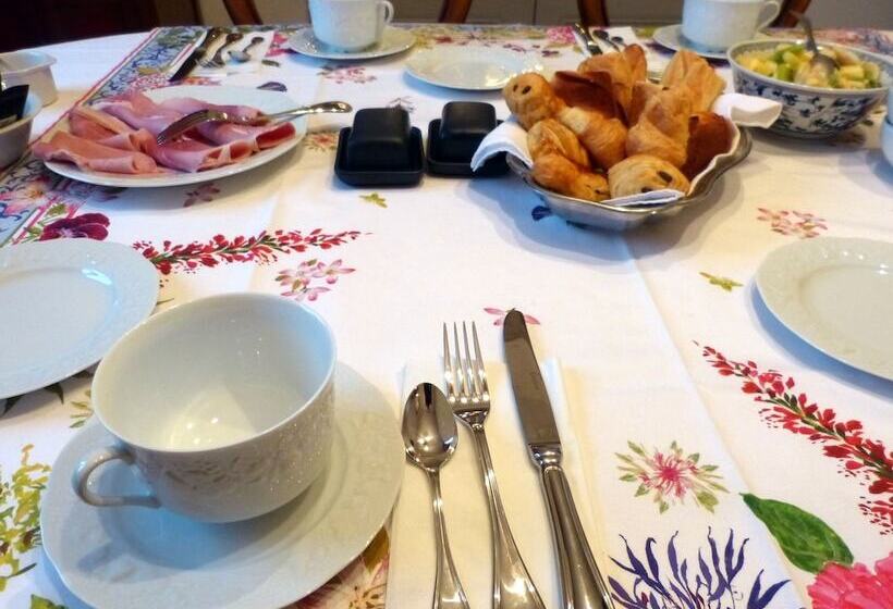 مبيت وإفطار Villabona