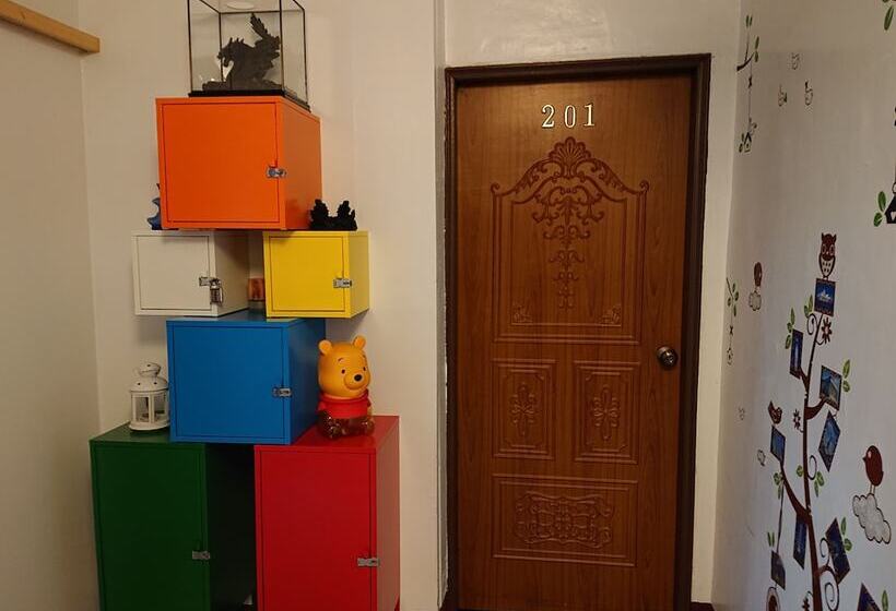 Beginning Guesthouse   Hostel