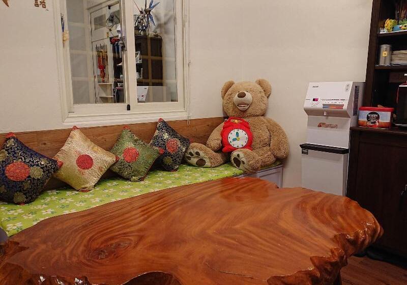 Beginning Guesthouse   Hostel