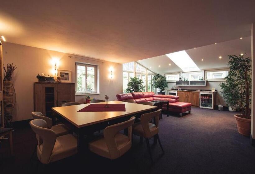 Biobausewein Wein Hotel Leben