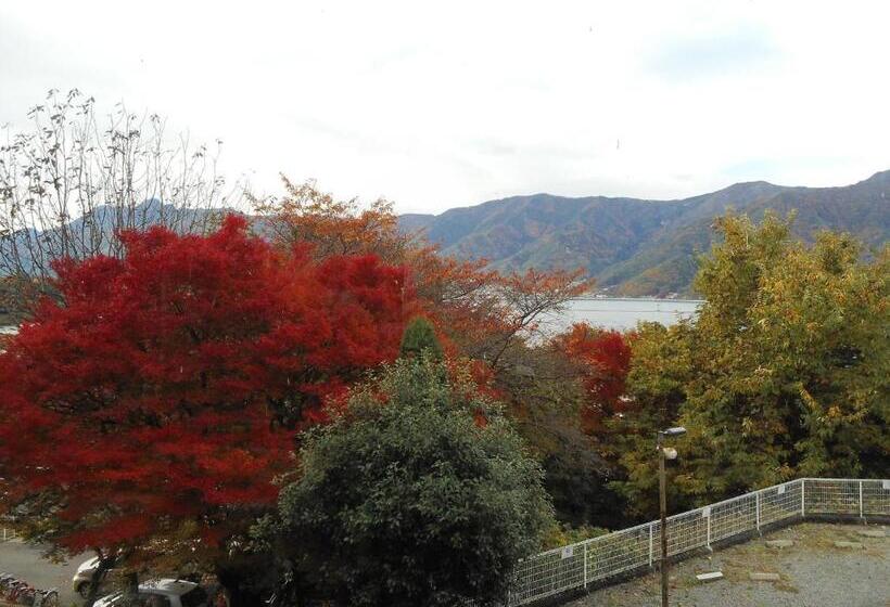 Breezbay Lake Resort Kawaguchiko