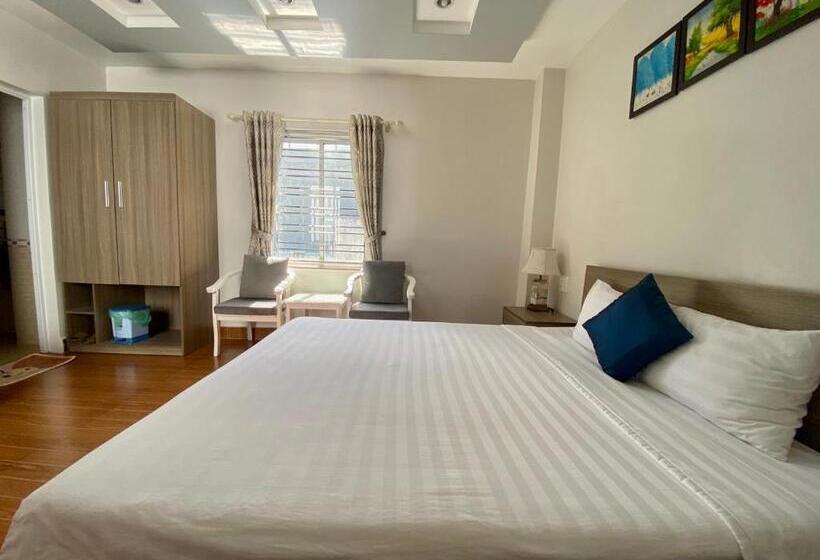 Catba Central Hotel 2