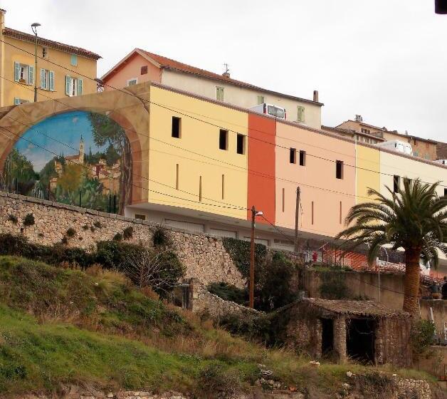 בית מלון כפרי Au Relais Provencal