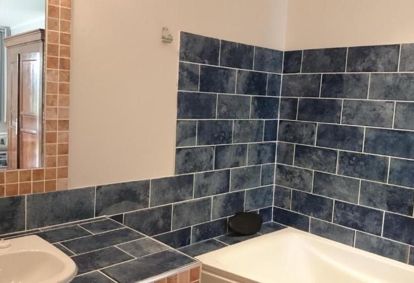 בית מלון כפרי Au Relais Provencal