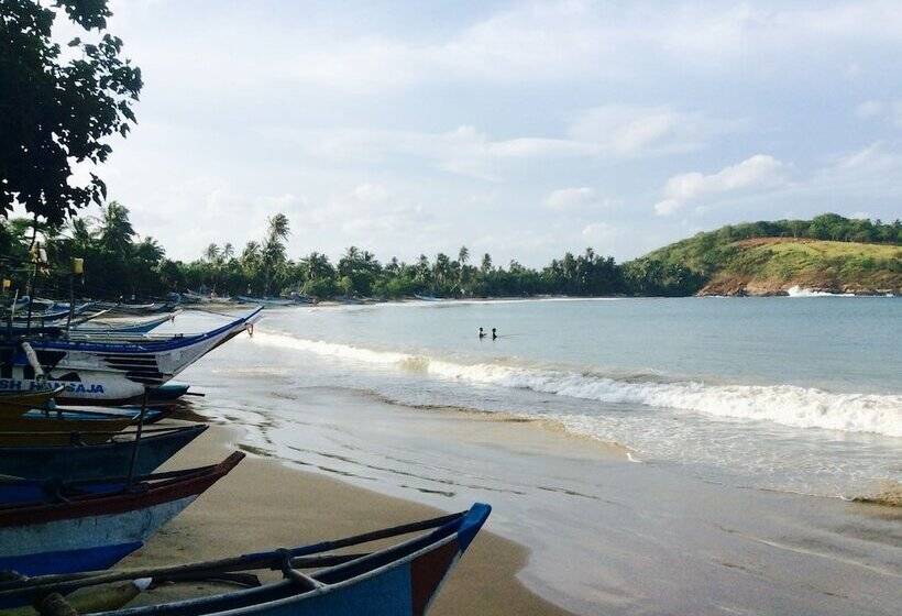 호텔 Beach Villa Lanka