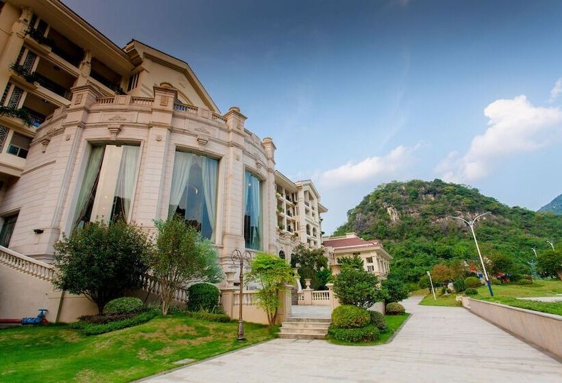 Отель Country Garden Sun City Phoenix