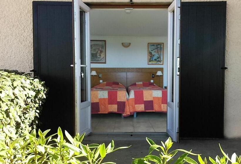 Отель Domaine De Saint Pierre