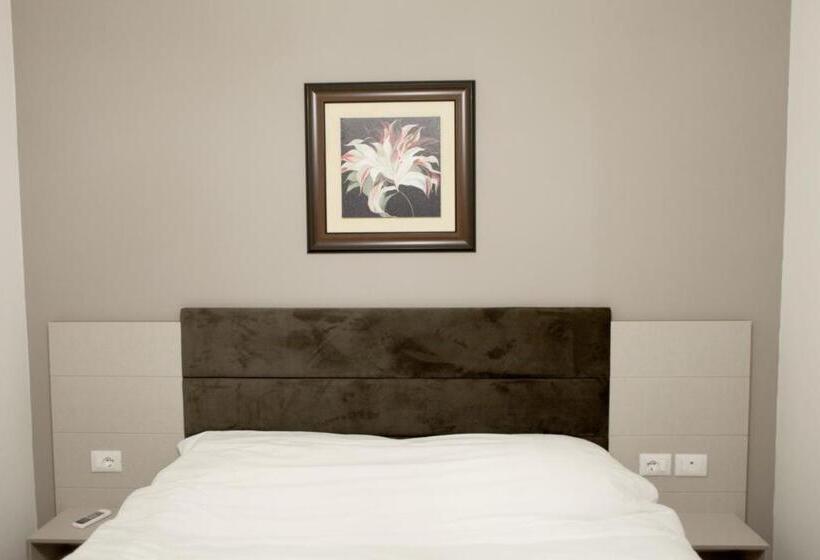 בית מלון כפרי Fjortes