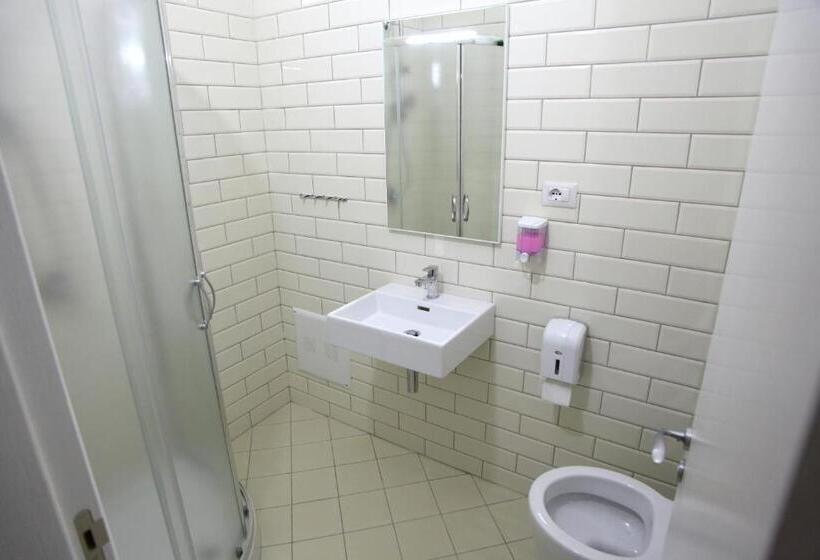 בית מלון כפרי Fjortes