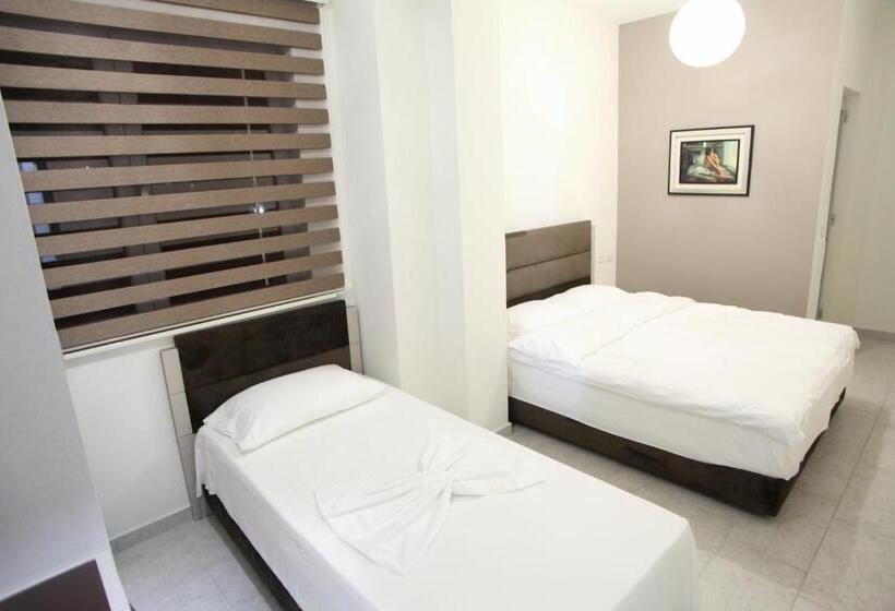 בית מלון כפרי Fjortes