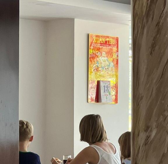 هتل Hà Tiên Hạnh Phúc