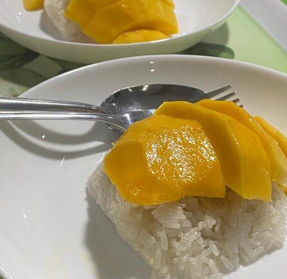 هتل Hà Tiên Hạnh Phúc