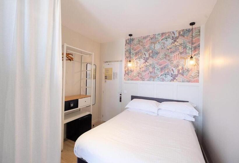 Отель Hôtel De La Plage