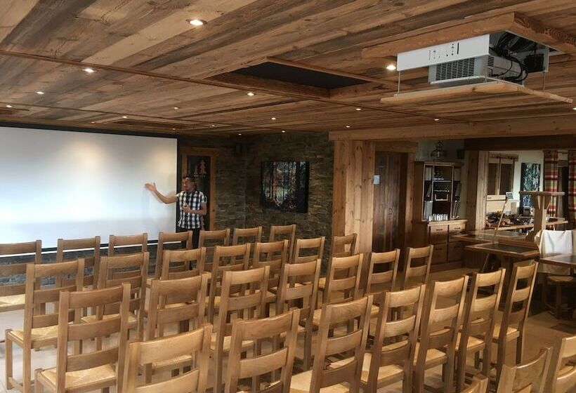 בית מלון כפרי Hôtel Restaurant Bois Joly