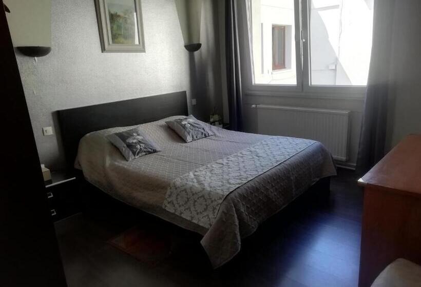 ホテル Hôtel Restaurant Du Soleil Levant