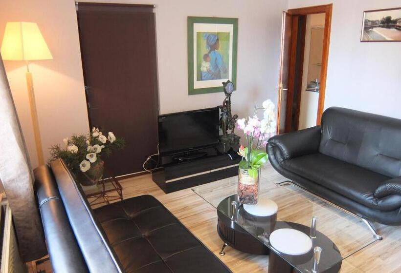 ホテル Hôtel Restaurant Du Soleil Levant