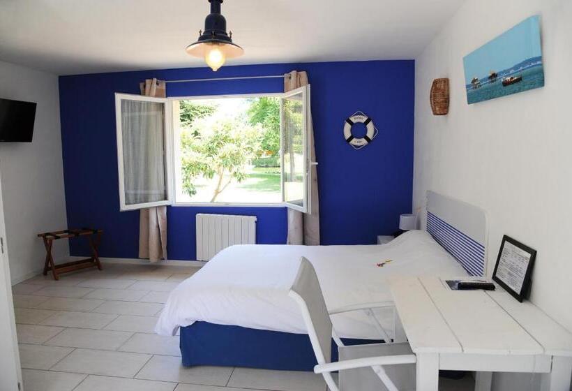 ホテル Hôtel Restaurant Le Relais De L'estuaire