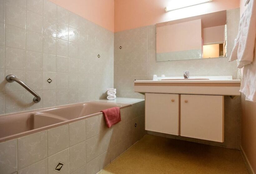 ホテル L Auberge Campagnarde