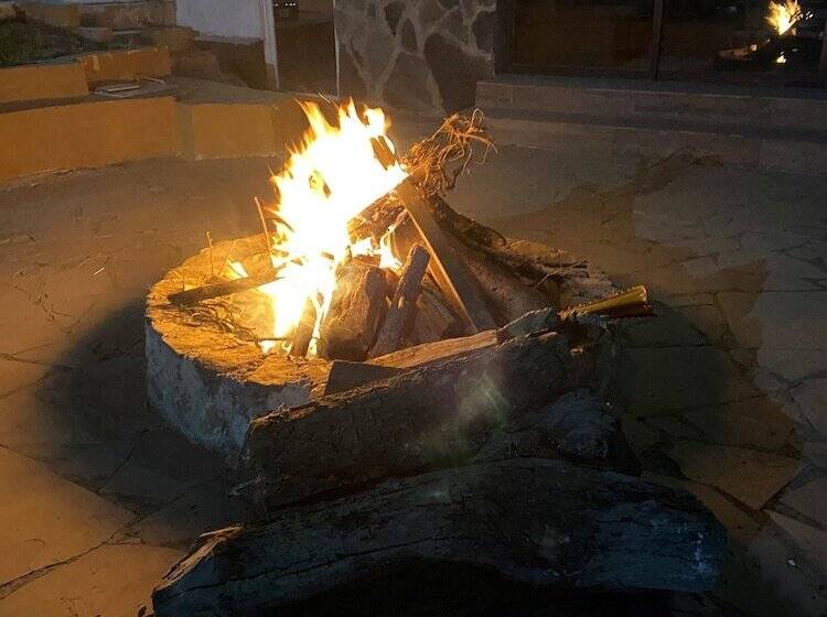 ホテル La Escondida