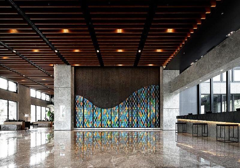 Lakeshore Hotel Suao