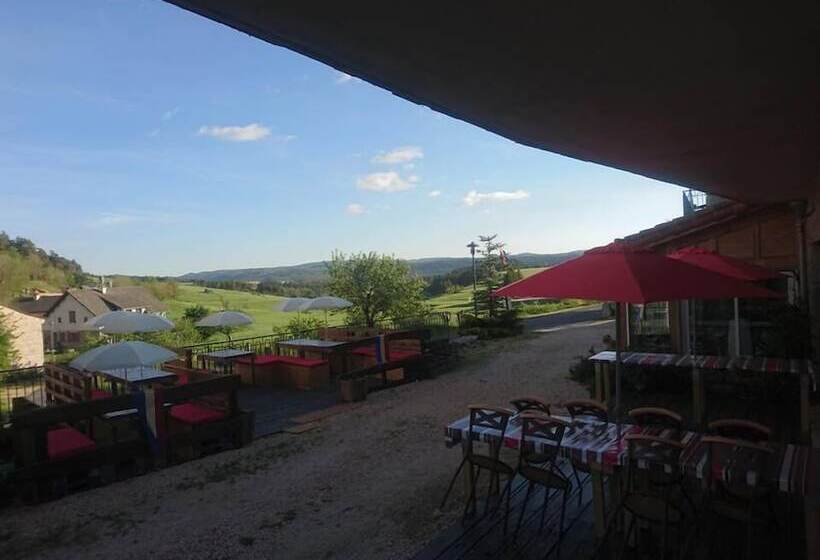 בית מלון כפרי Le Boufadou