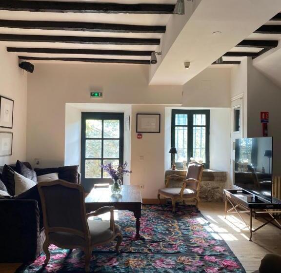 בית מלון כפרי Le Château Brangoly