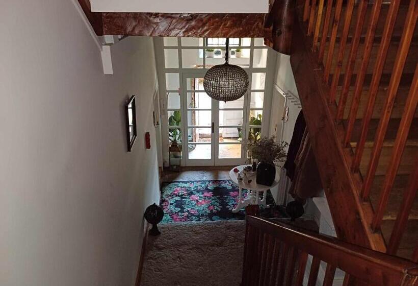 בית מלון כפרי Le Château Brangoly